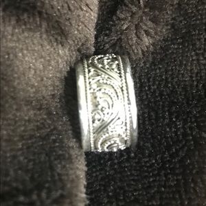 Sterling silver filigree ring